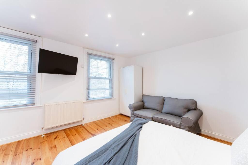 Your Lovely Studio Flat- West3 Londyn Zewnętrze zdjęcie